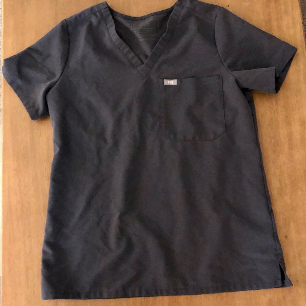 Figs brand grey 1 pocket scrub top